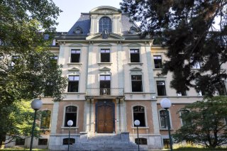 Les actuels ou anciens salariés de la caisse de compensation du canton du Valais ont dû s'expliquer jeudi devant le Tribunal de Sion.
